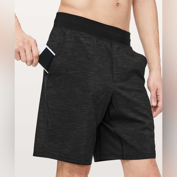 Lululemon T.H.E. Short *Linerless 9" - Picture 7 of 8